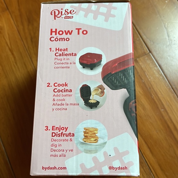 Mini waffle iron waffle maker for meals, snacks kids education craft party - Picture 2 of 4